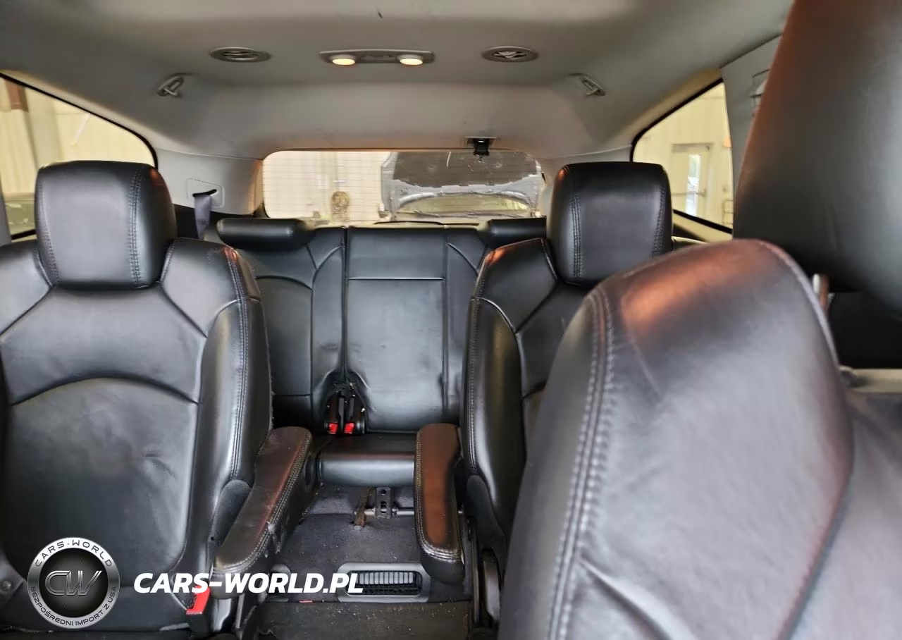 2010 Chevrolet Traverse Lt VIN:1GNLVGED5AJ251599 - 10