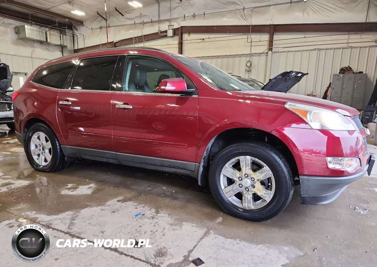 2010 Chevrolet Traverse Lt VIN:1GNLVGED5AJ251599 - 4
