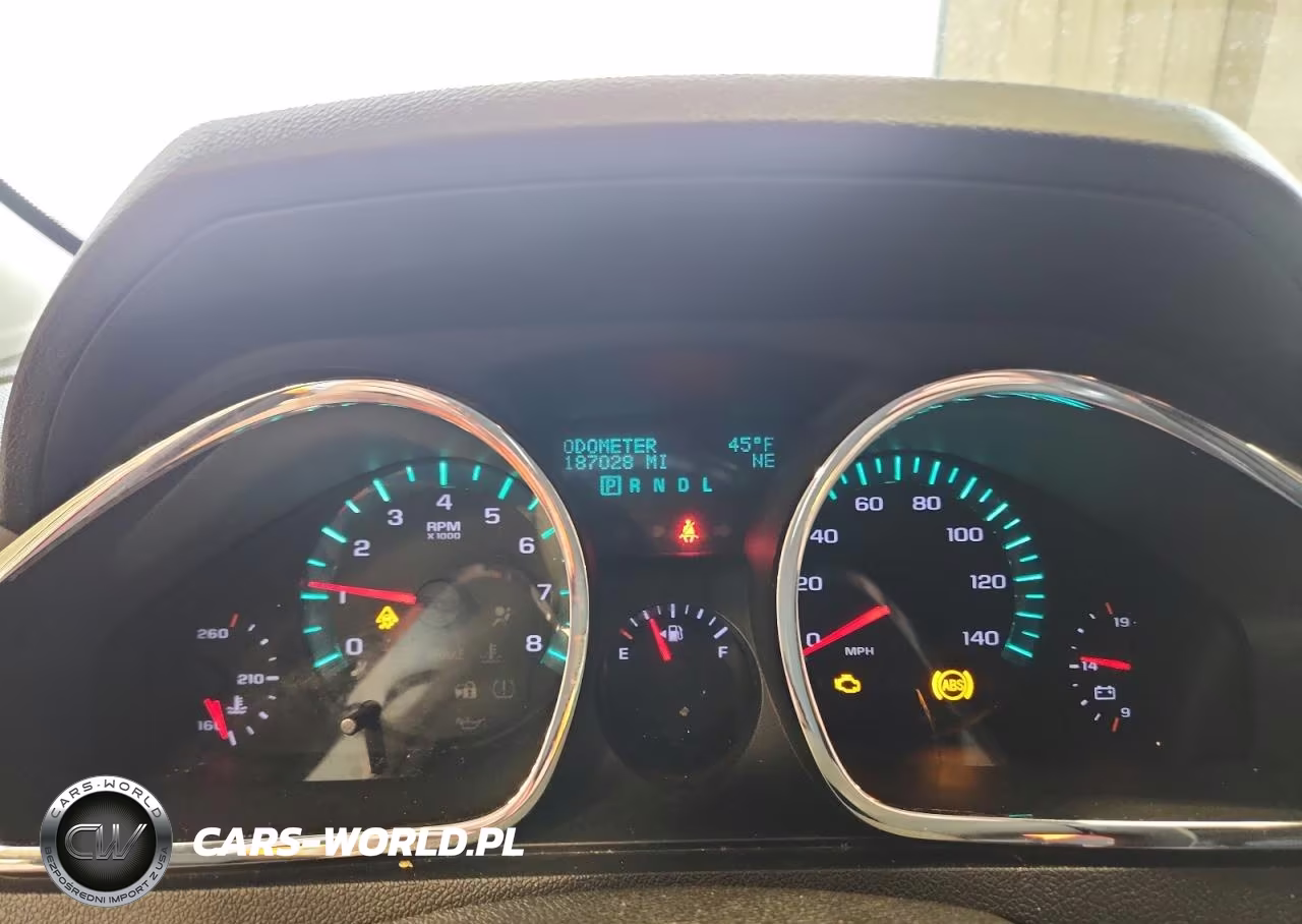 2010 Chevrolet Traverse Lt VIN:1GNLVGED5AJ251599 - 9