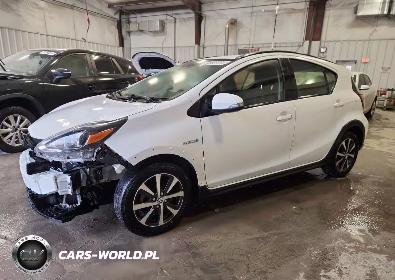 2018 Toyota Prius C