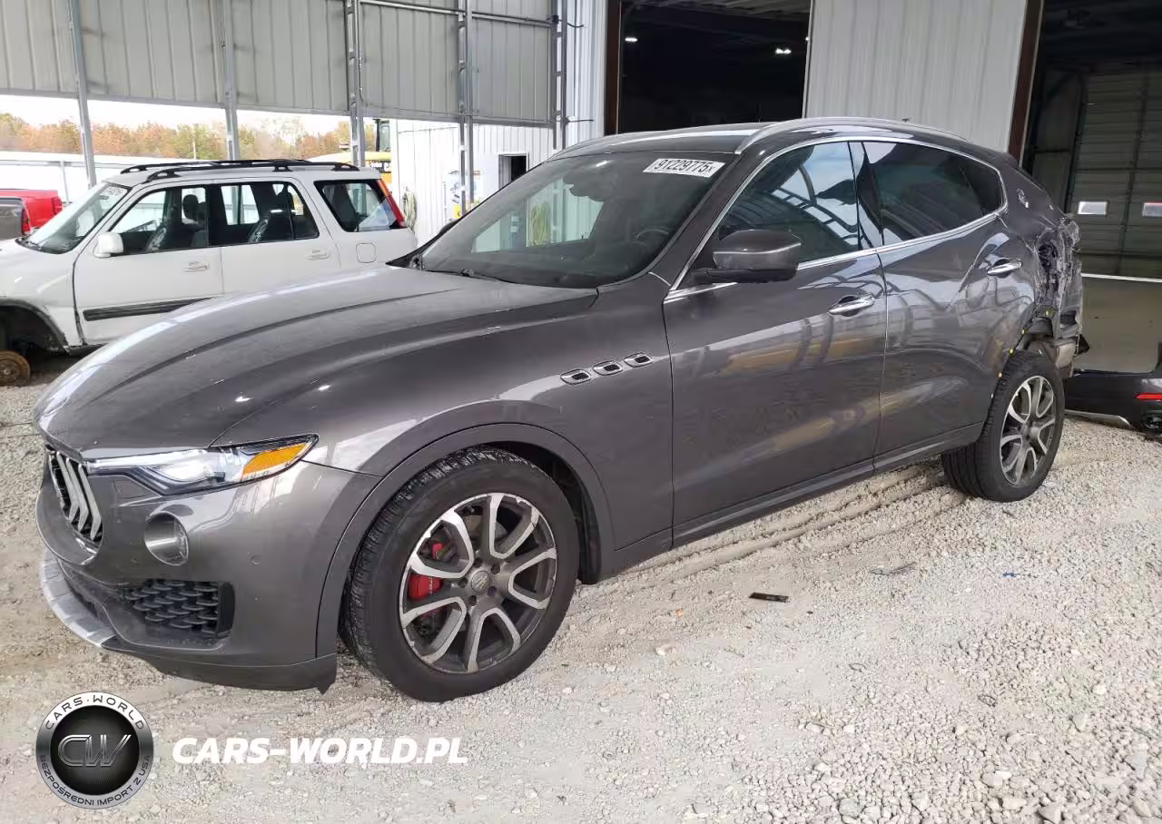 2017 Maserati Levante Luxury