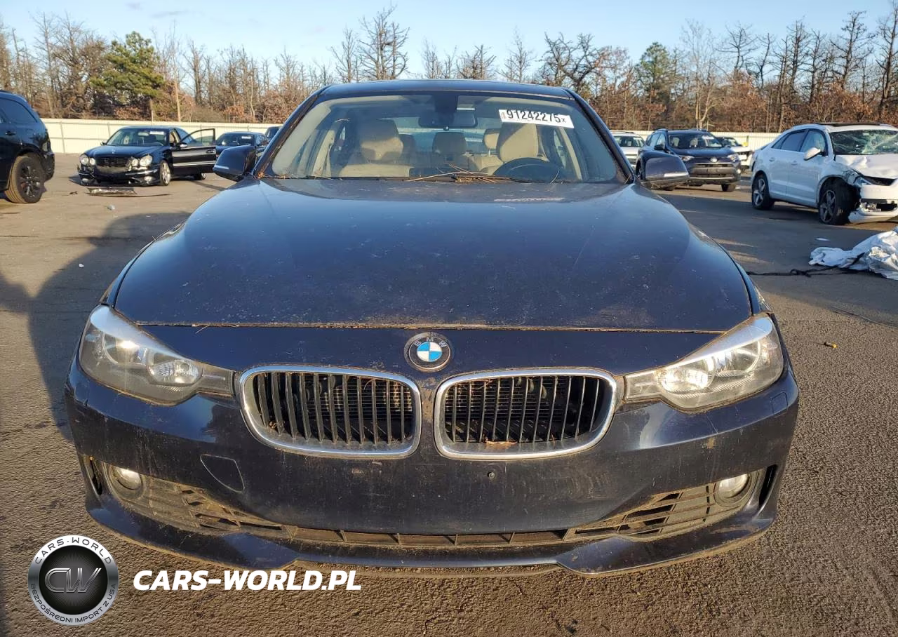 2013 BMW 3 Series VIN:WBA3B5G51DNS00588 - 5