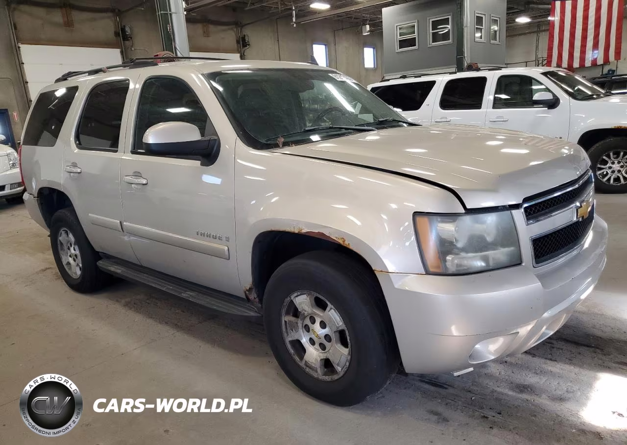 2007 Chevrolet Tahoe K1500 VIN:1GNEK13067R101719 - 4