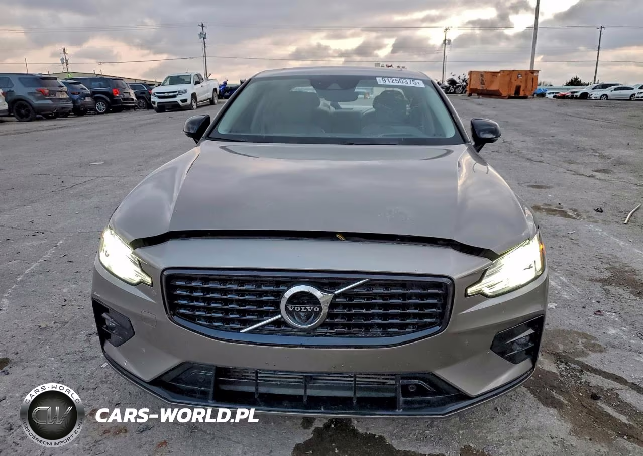 2021 Volvo S60 T5 R-Design VIN:7JR102FZ4MG118346 - 5