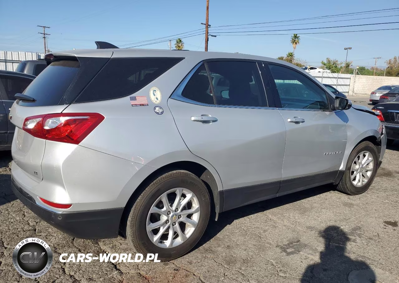 2018 Chevrolet Equinox Lt VIN:2GNAXJEV9J6239590 - 3