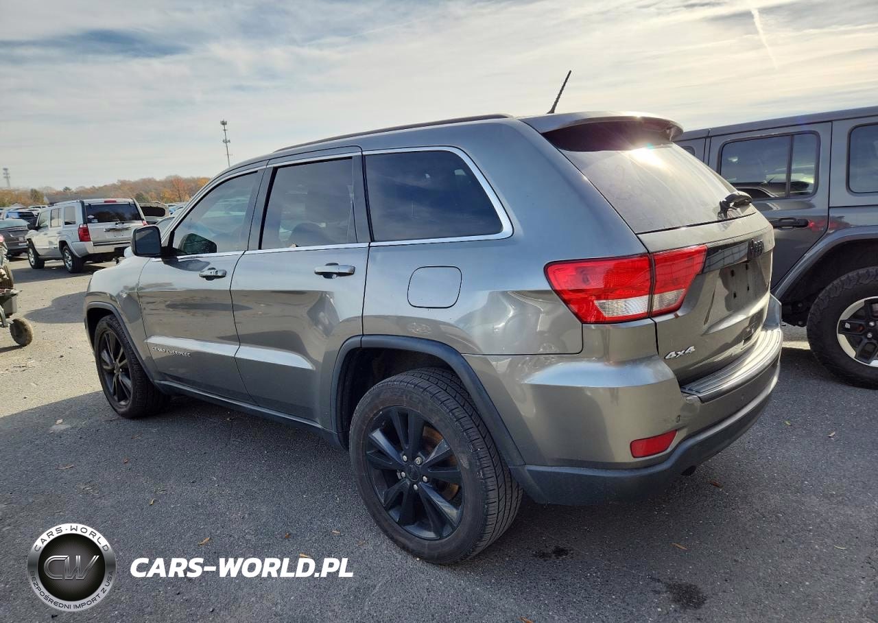 2013 Jeep Grand Cherokee Laredo VIN:1C4RJFAT1DC614978 - 2