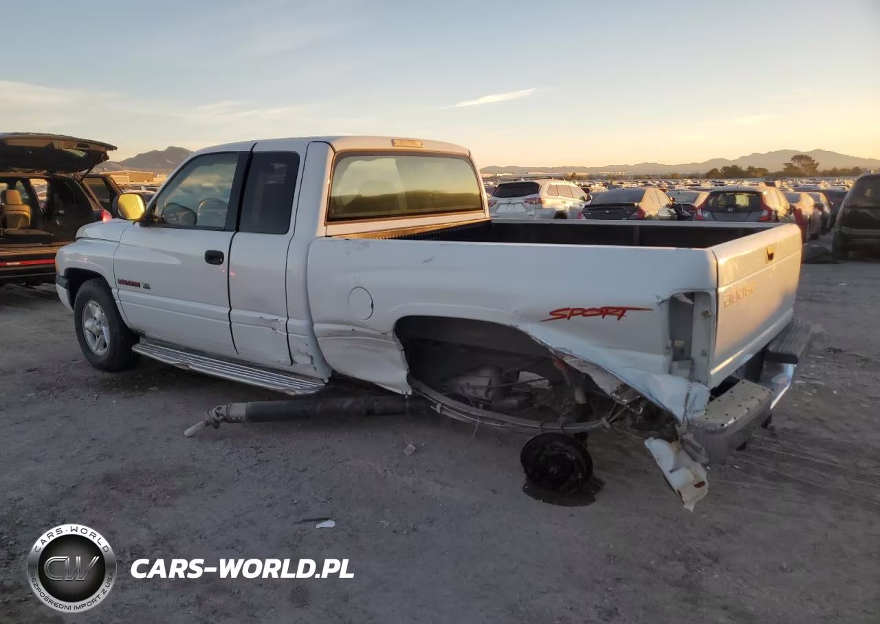 1998 Dodge Ram 1500 VIN:1B7HC13Z8WJ121694 - 2