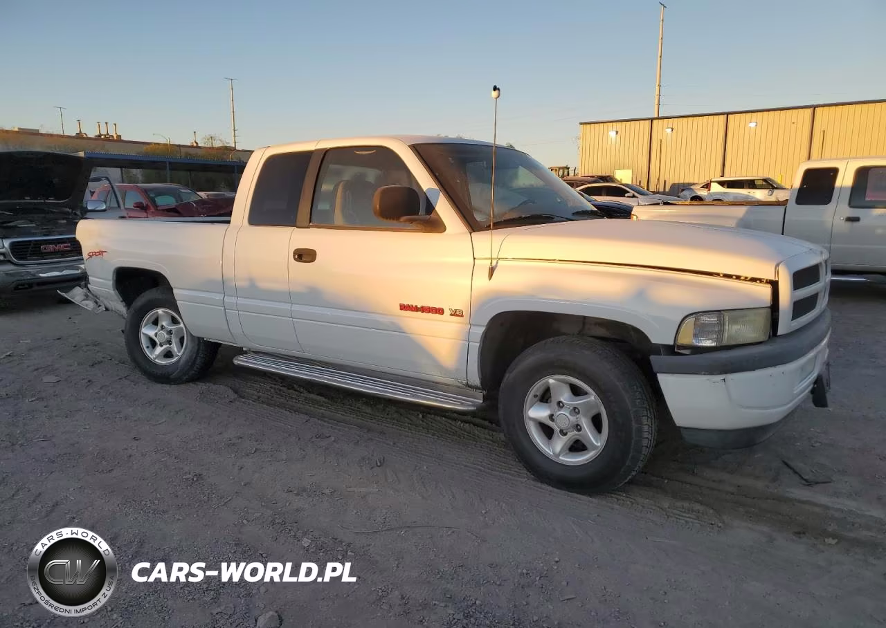 1998 Dodge Ram 1500 VIN:1B7HC13Z8WJ121694 - 4