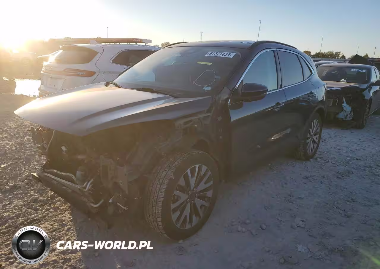 2020 Ford Escape Titanium