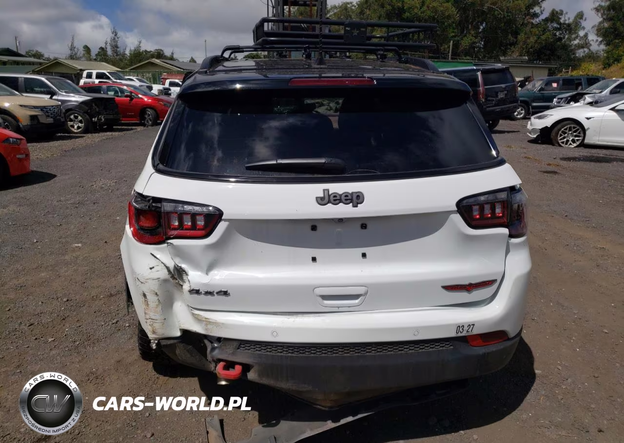 2025 Jeep Compass Trailhawk VIN:3C4NJDDN4ST551473 - 12