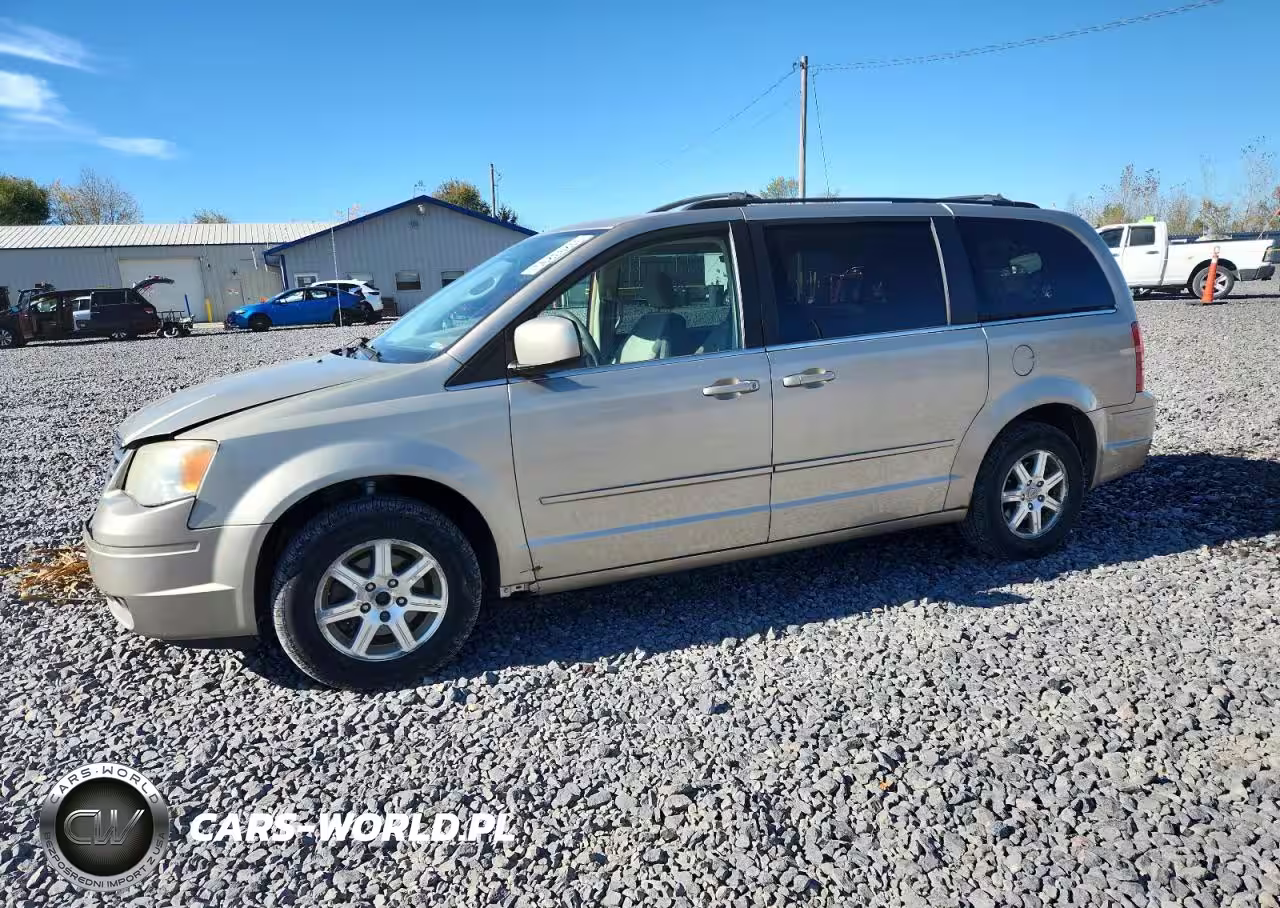 2008 Chrysler Town & Country Touring