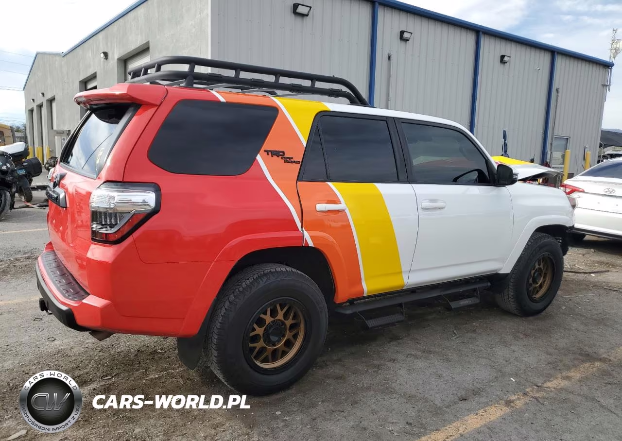 2022 Toyota 4Runner Sr5 Premium VIN:JTERU5JR0N6077411 - 3