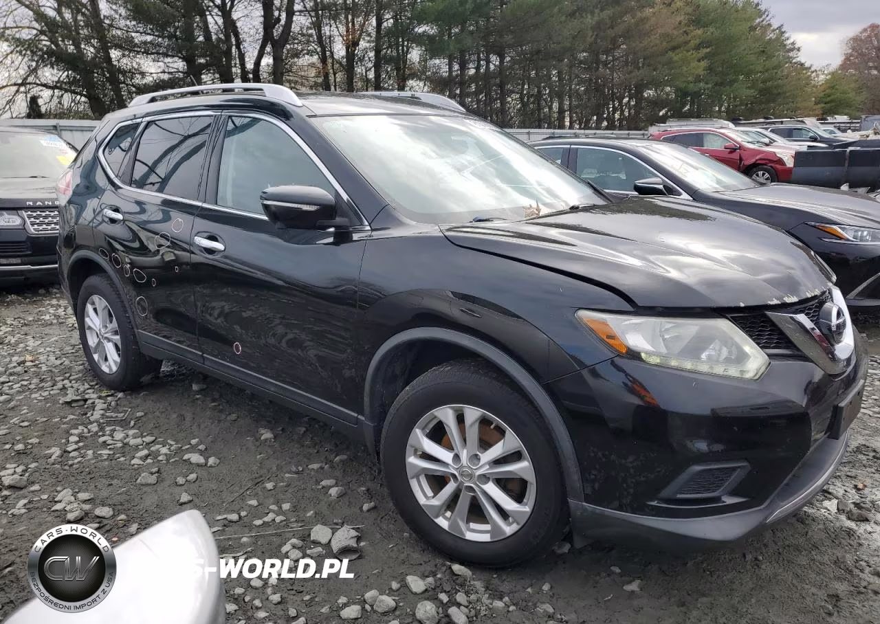 2015 Nissan Rogue S VIN:KNMAT2MV4FP558530 - 4