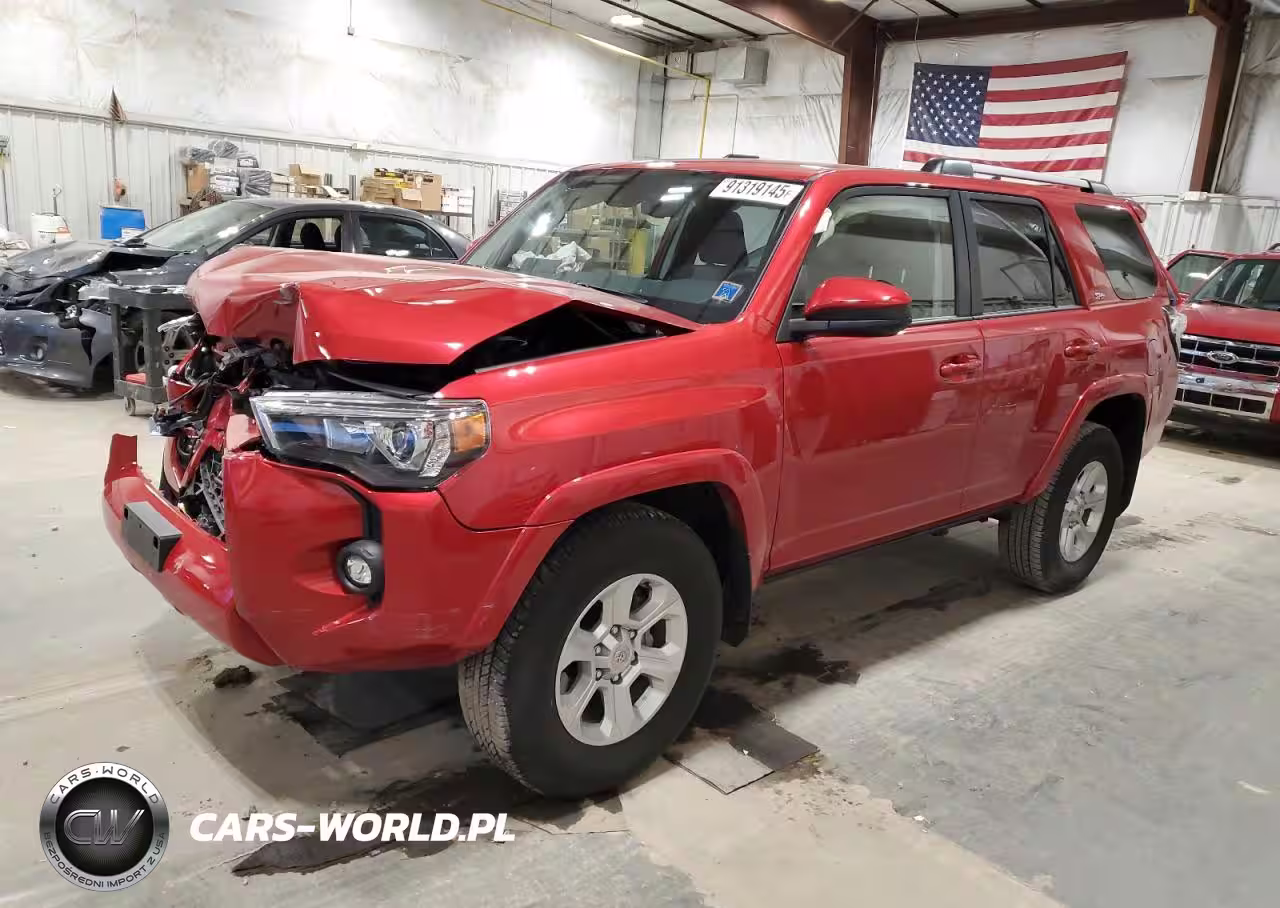 2024 Toyota 4Runner Sr5