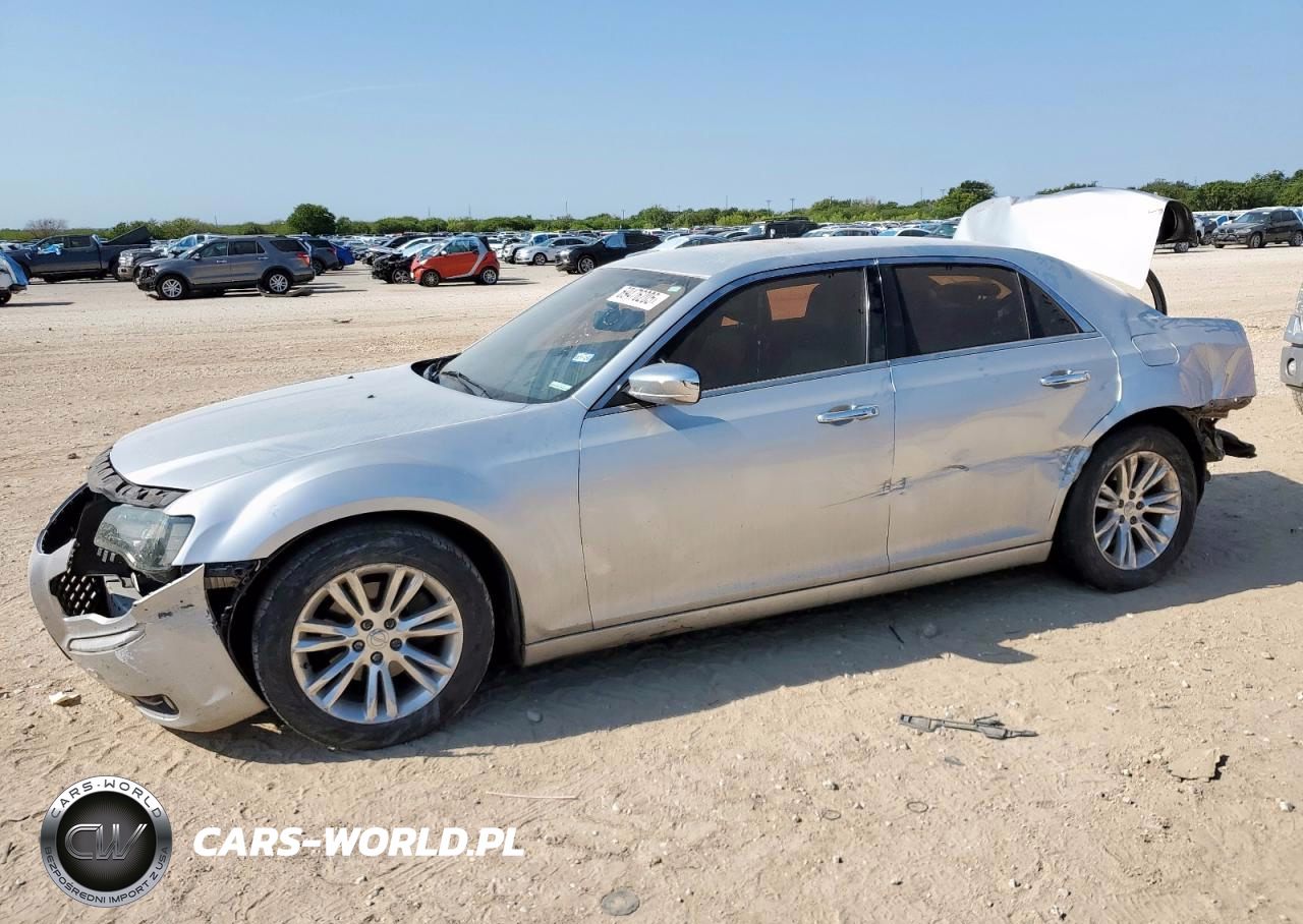 2012 Chrysler 300 Limited