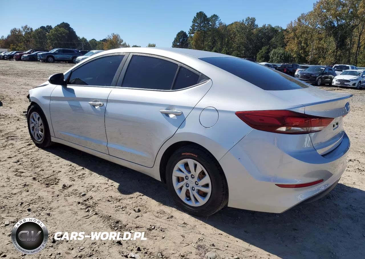 2018 Hyundai Elantra Se VIN:5NPD74LF3JH260546 - 2