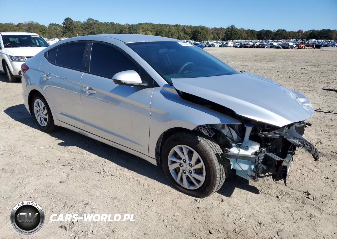 2018 Hyundai Elantra Se VIN:5NPD74LF3JH260546 - 4