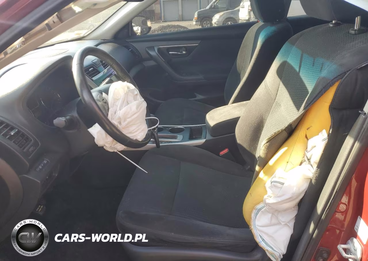 2015 Nissan Altima 2.5 VIN:1N4AL3AP7FC186934 - 7
