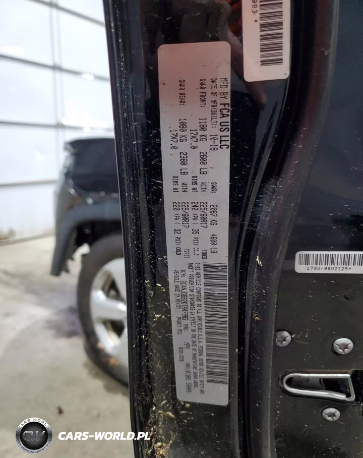 2019 Jeep Compass Latitude VIN:3C4NJDBB2KT647983 - 13