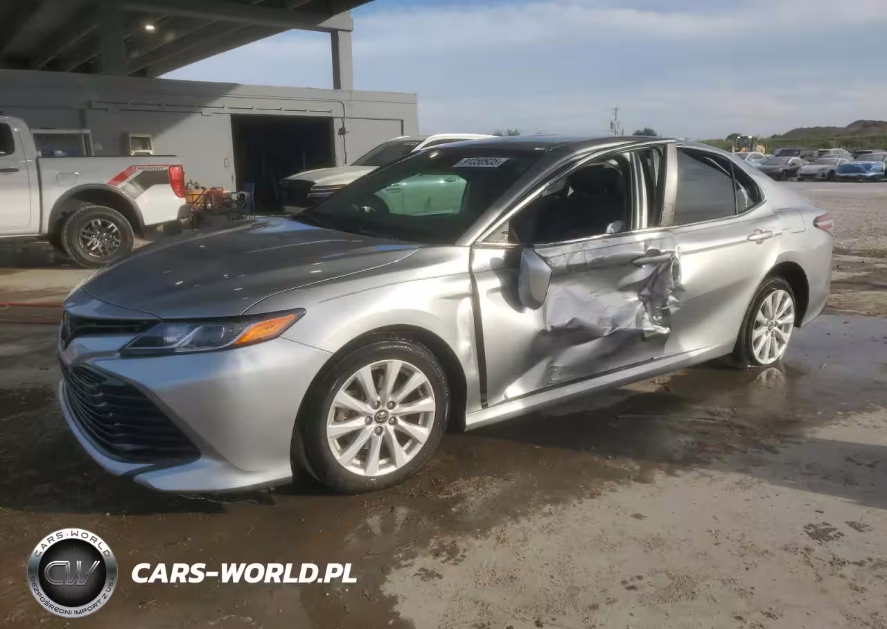 2020 Toyota Camry Le
