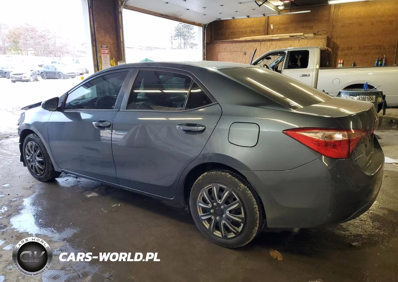 2017 Toyota Corolla L VIN:5YFBURHE9HP689071 - 2