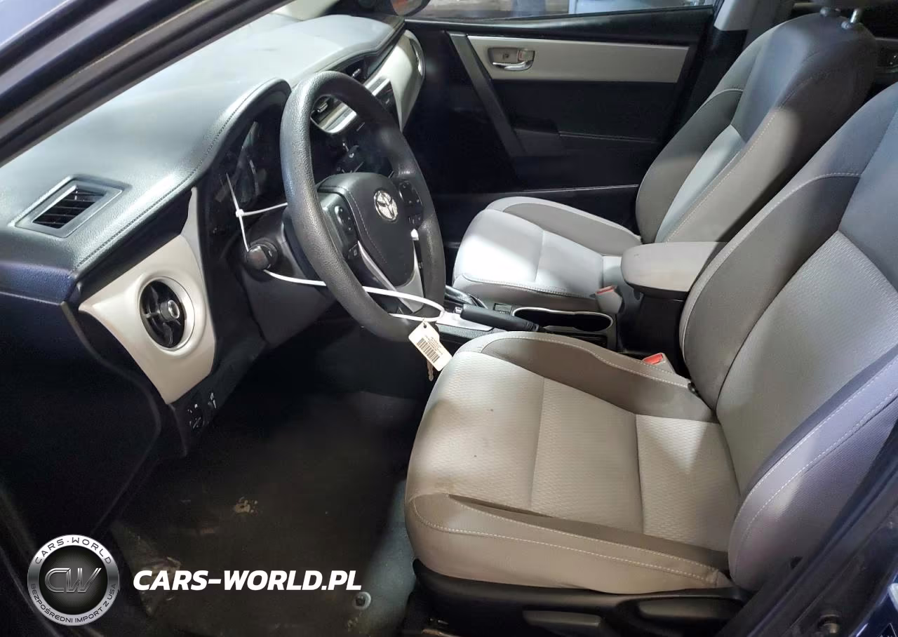 2017 Toyota Corolla L VIN:5YFBURHE9HP689071 - 7