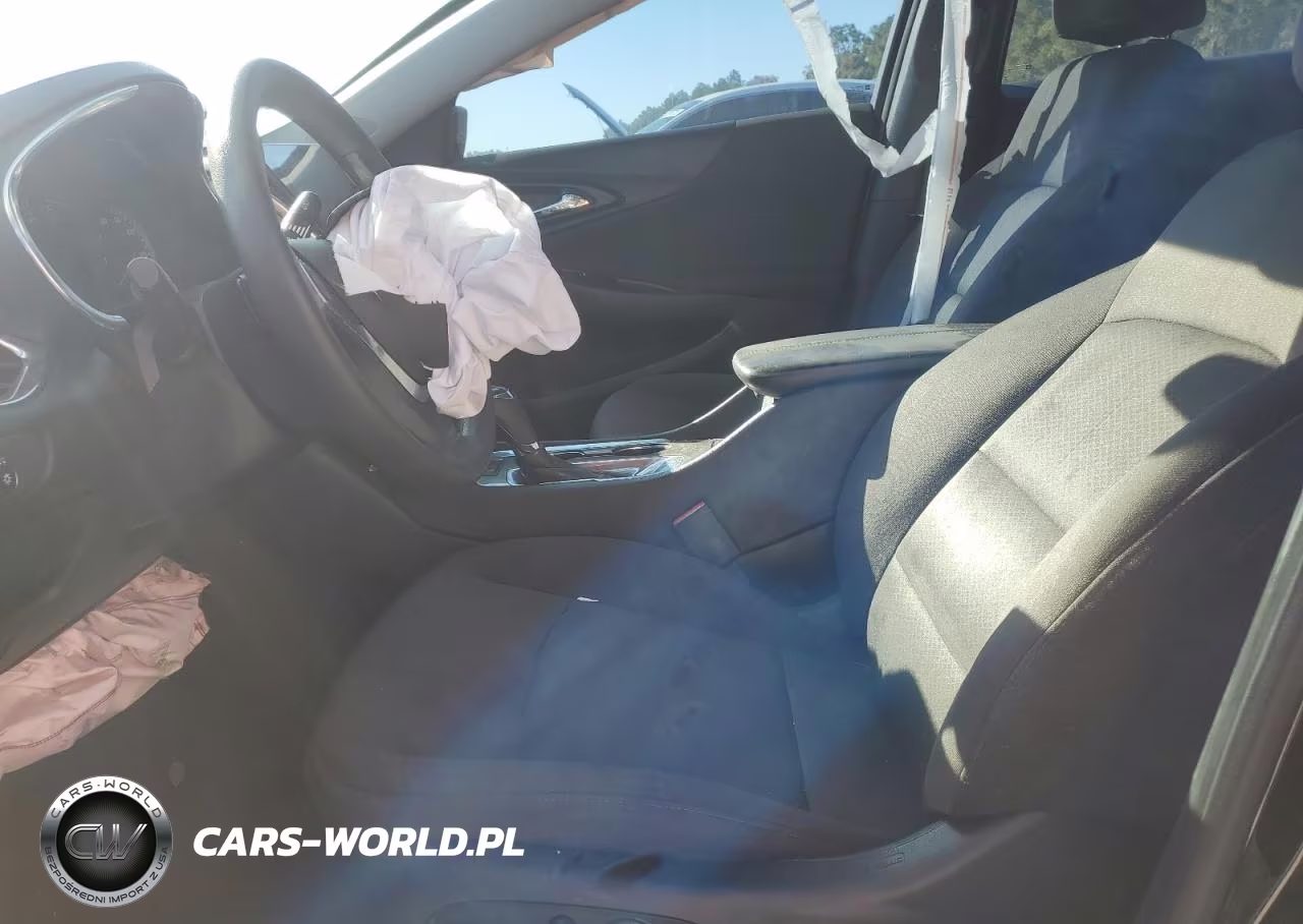 2019 Chevrolet Malibu Lt VIN:1G1ZD5ST0KF111334 - 7