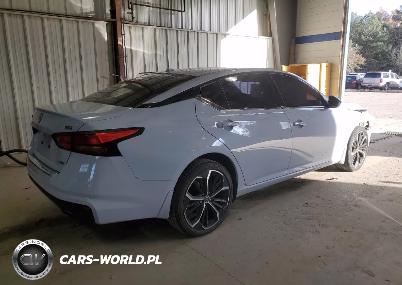 2023 Nissan Altima Sr VIN:1N4BL4CW2PN362535 - 3