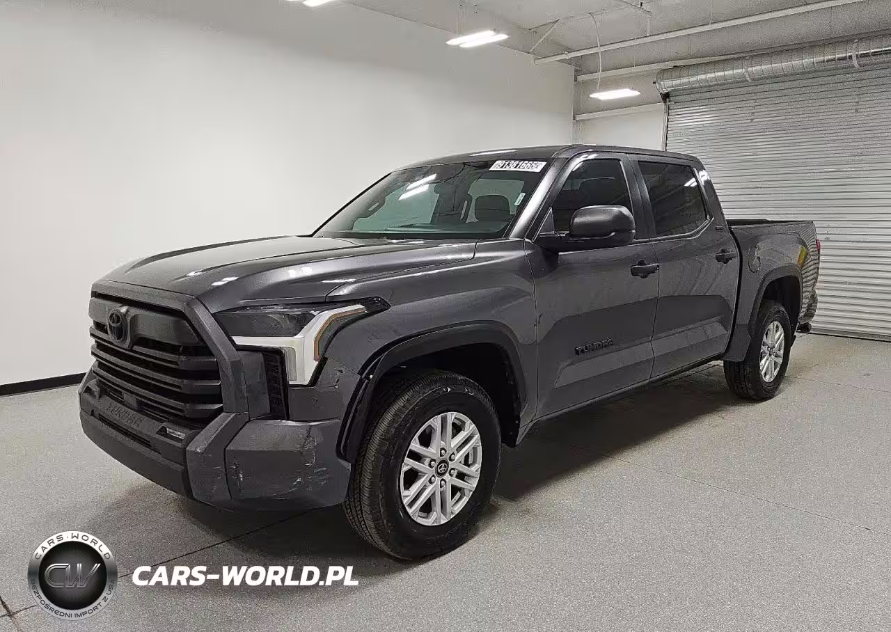 2025 Toyota Tundra Crewmax Sr