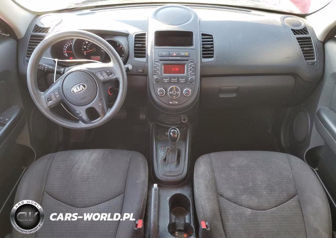 2013 Kia Soul Base VIN:KNDJT2A54D7570484 - 8