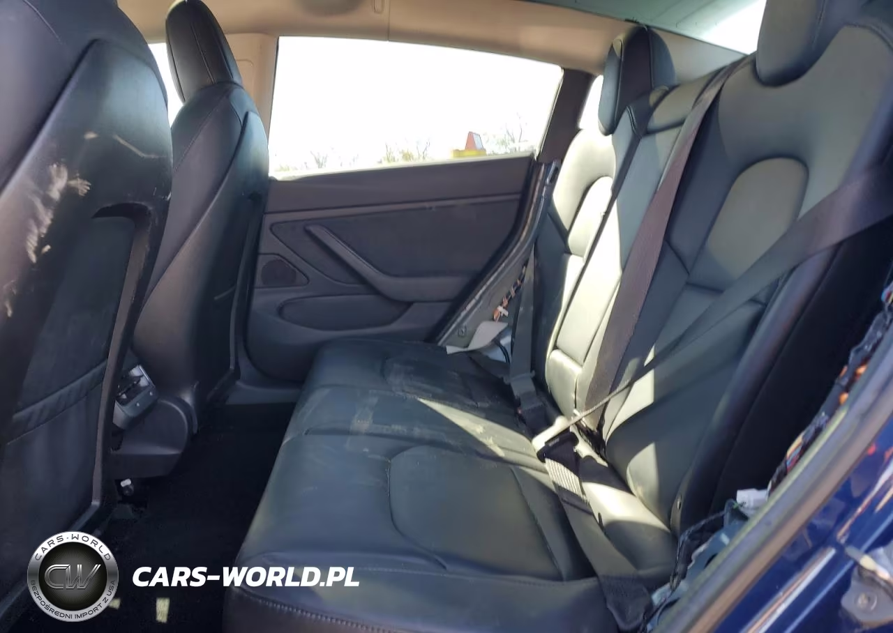 2018 Tesla Model 3 VIN:5YJ3E1EA9JF013645 - 10