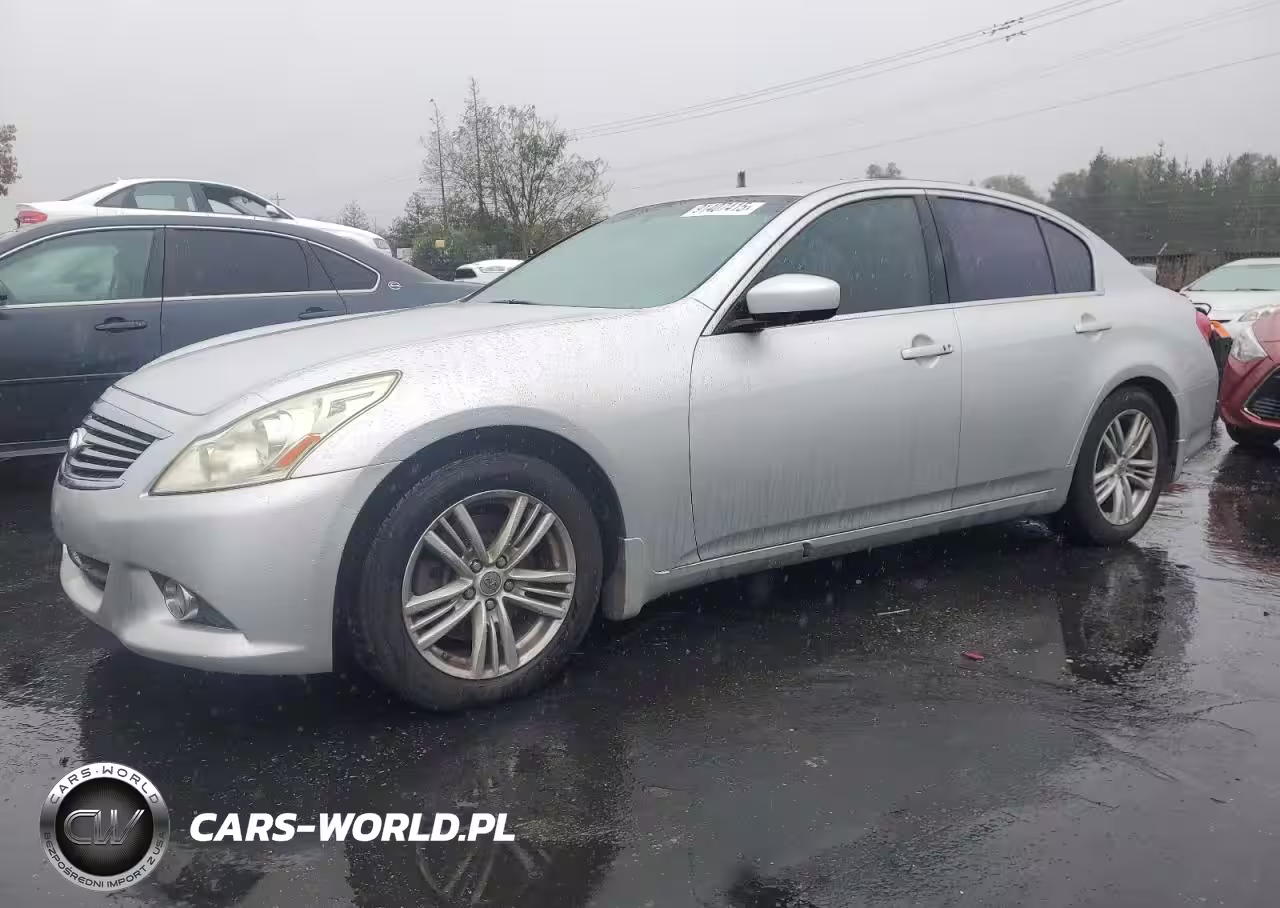 2013 Infiniti G37 Base