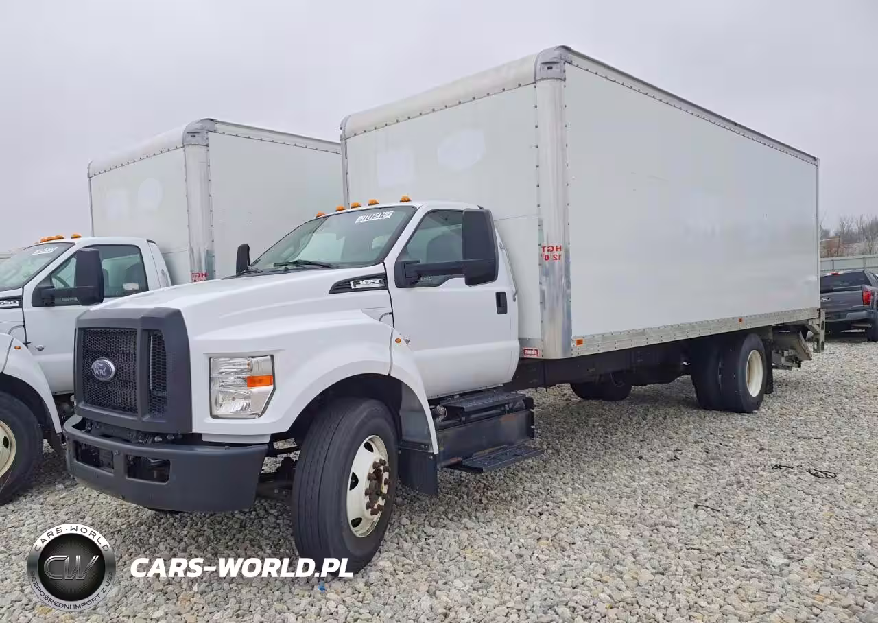 2023 Ford F650 Super Duty Box Truck