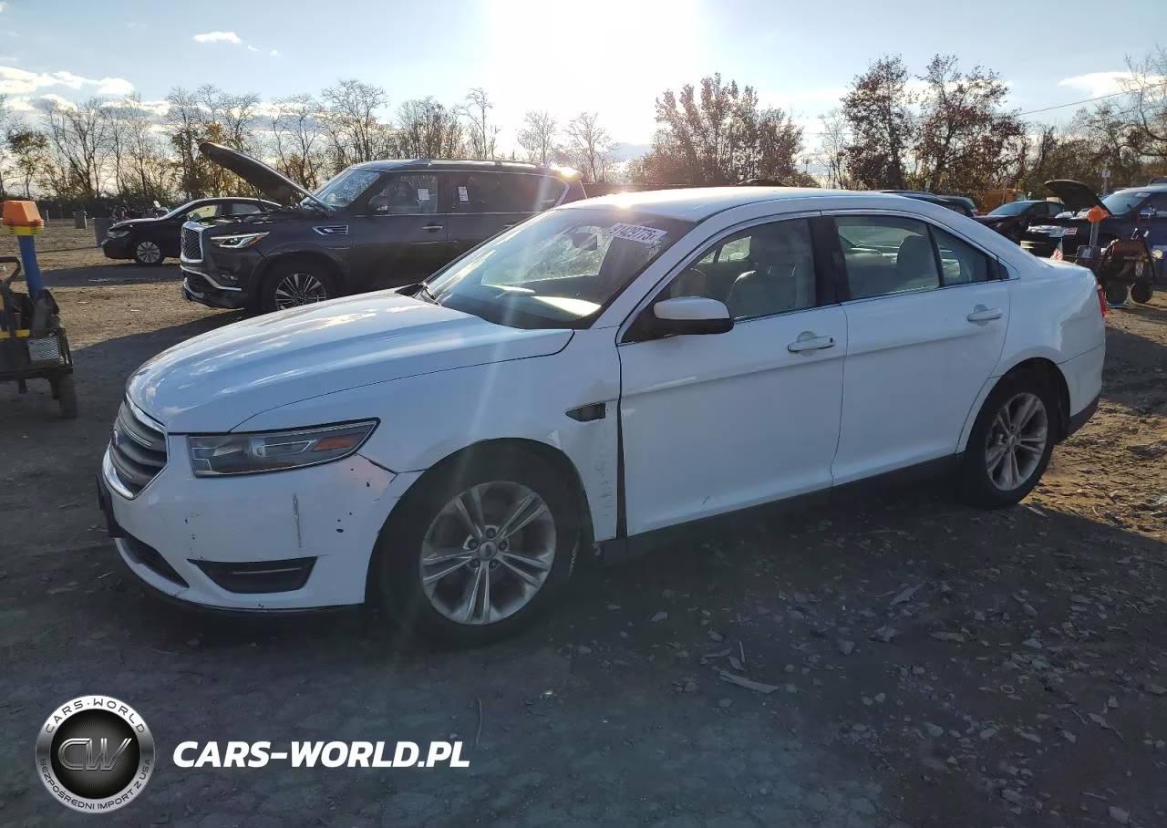 2013 Ford Taurus