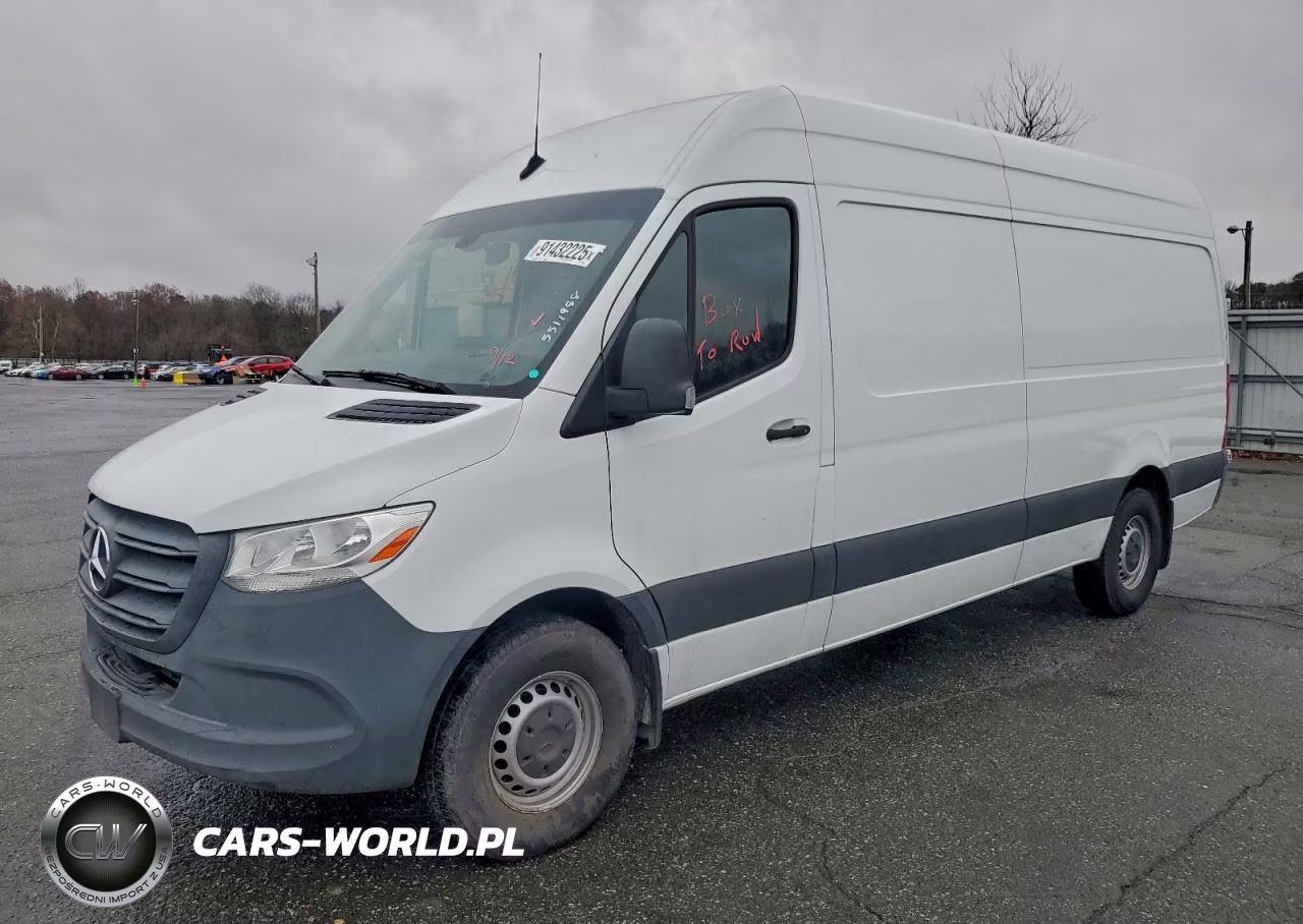 2022 Mercedes Benz Sprinter 2500 Delivery Van