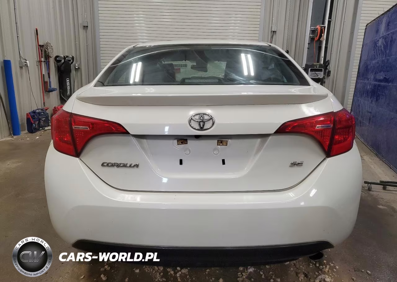 2018 Toyota Corolla Se VIN:5YFBURHE7JP829589 - 6