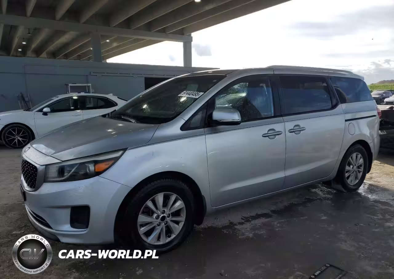 2015 Kia Sedona Lx