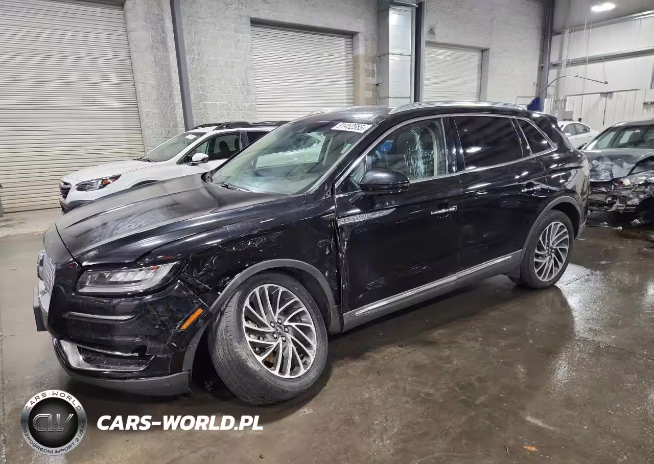 2020 Lincoln Nautilus Reserve