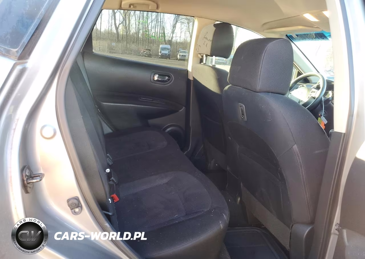 2013 Nissan Rogue S VIN:JN8AS5MV7DW642076 - 10