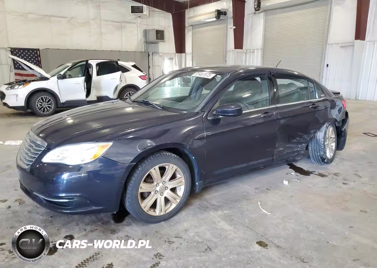 2012 Chrysler 200 Touring