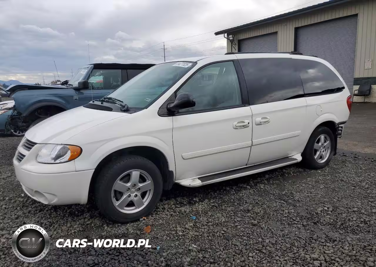2005 Dodge Grand Caravan Sxt