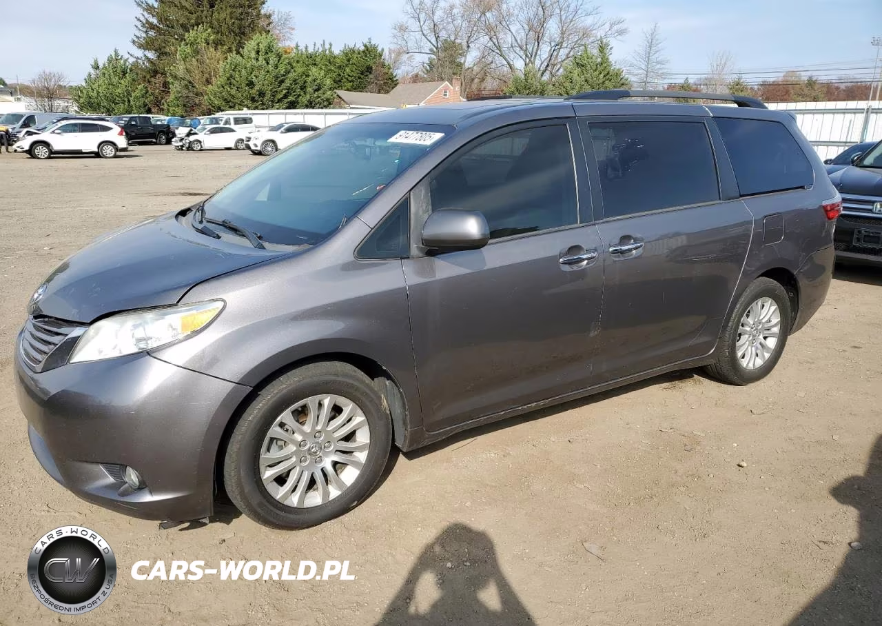 2017 Toyota Sienna Xle