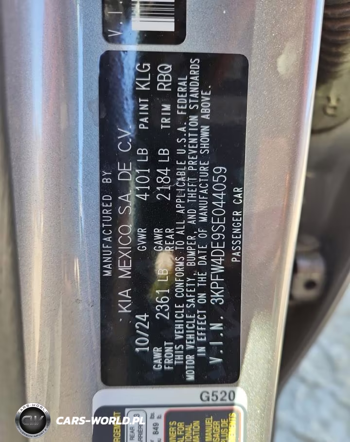 2025 Kia K4 Gt Line VIN:3KPFW4DE9SE044059 - 12