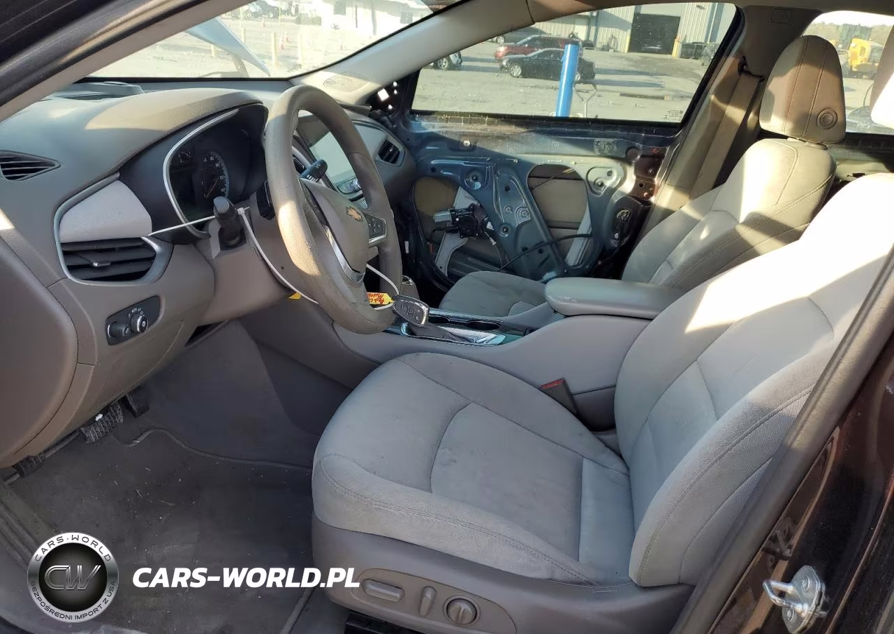 2020 Chevrolet Malibu Ls VIN:1G1ZC5ST1LF106924 - 7