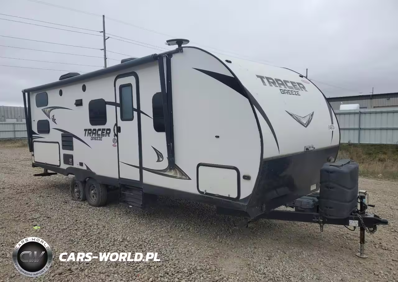 2018 Forest Riv Tracer