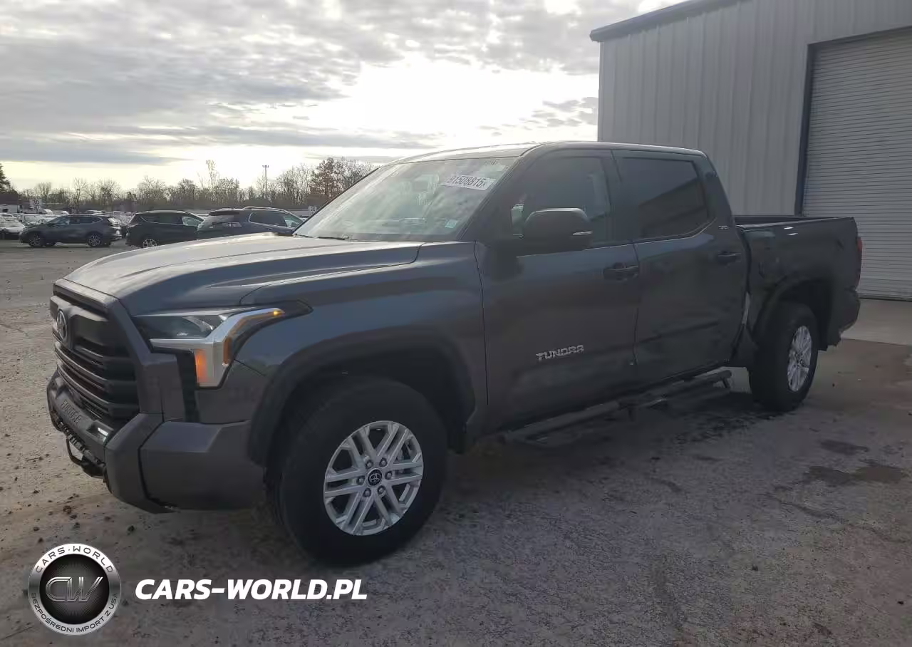 2024 Toyota Tundra Crewmax Sr