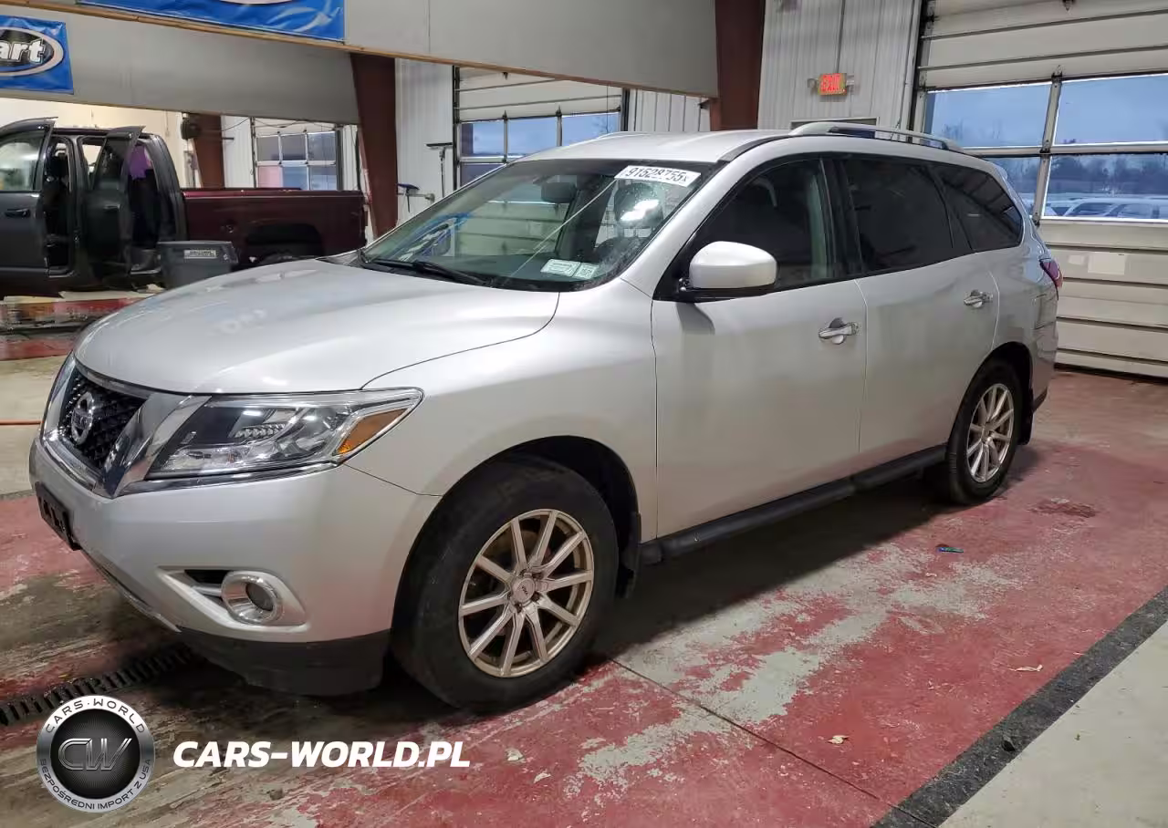 2016 Nissan Pathfinder S