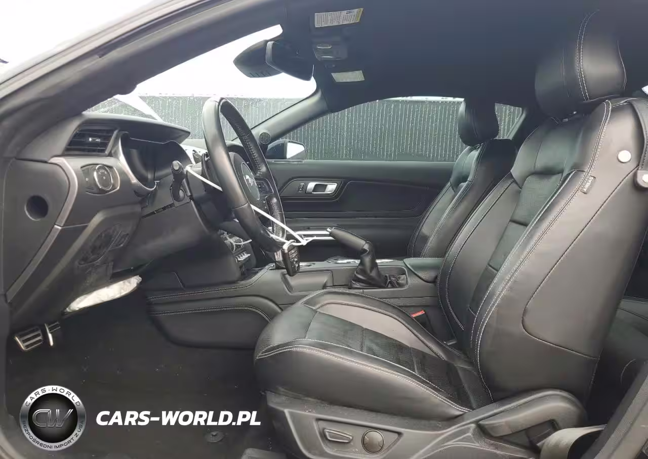 2021 Ford Mustang VIN:1FA6P8TH6M5104741 - 7