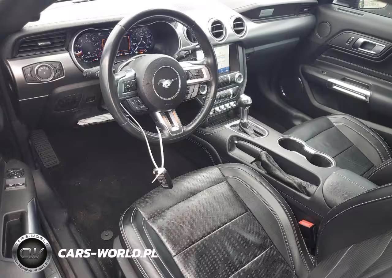 2021 Ford Mustang VIN:1FA6P8TH6M5104741 - 8