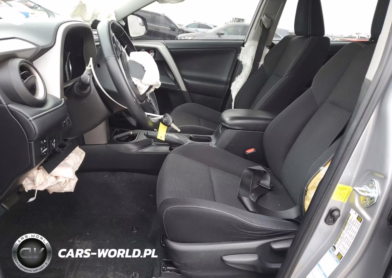 2016 Toyota Rav4 Xle VIN:2T3RFREV2GW445814 - 7